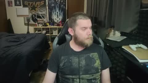 Ryan online show from December 2025 01:00:01 AM