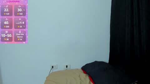 Snapshot of just_soffy chatting on December 2024 11:51:01 PM Soffy online show from December 2024 11:51:01 PM