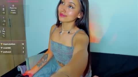 Snapshot of just_soffy chatting on February 2025 04:36:01 AM Soffy online show from February 2025 04:36:01 AM