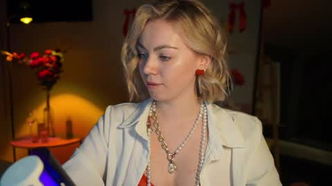 Snapshot of justbarbie chatting on February 2025 09:21:02 PM Alexa online show from February 2025 09:21:02 PM