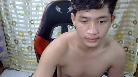 Snapshot of justcallme_cyril chatting on February 2026 06:00:02 PM Cyril online show from February 2026 06:00:02 PM