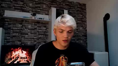 U bf Justin online show from November 2025 07:13:02 PM