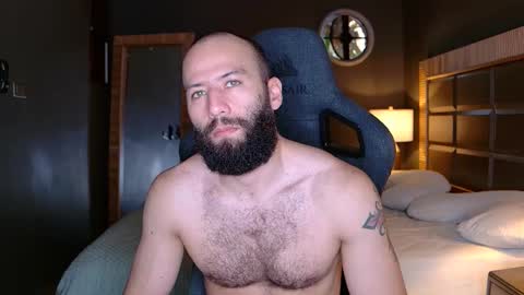 Justin online show from October 2025 12:33:01 PM