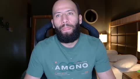 Snapshot of justin_hton chatting on November 2025 01:37:01 AM Justin online show from November 2025 01:37:01 AM