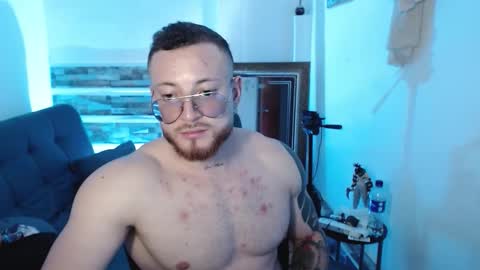 justin_mackenlly online show from March 2026 10:38:01 PM