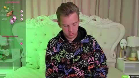 Snapshot of justin_reed chatting on November 2025 08:39:02 AM Arthur online show from November 2025 08:39:02 AM