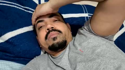 justinbigdream online show from November 2025 10:15:01 PM