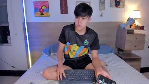 Justin online show from October 2025 12:52:02 PM