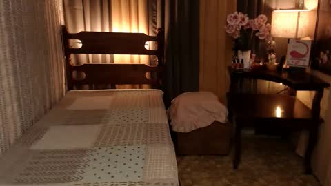 justine_hunk online show from December 2024 10:57:02 PM