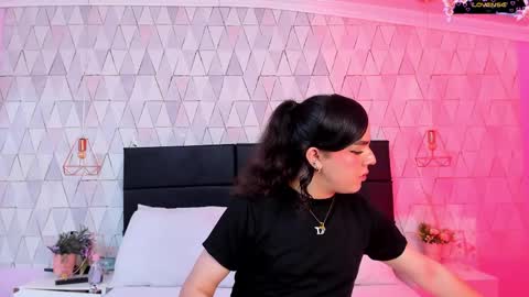 Justine online show from May 2026 04:41:01 AM