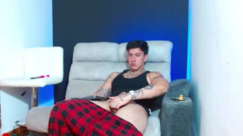 justinfuller_31 online show from March 2026 04:28:02 AM