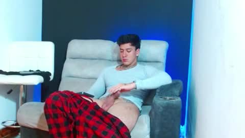 justinfuller_31 online show from March 2026 08:03:01 PM