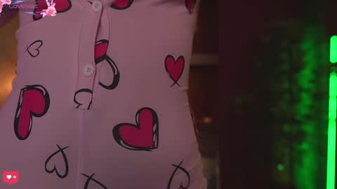 Snapshot of justinnejade chatting on December 2024 06:22:02 AM Justy online show from December 2024 06:22:02 AM