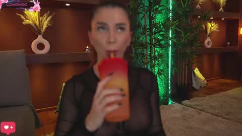 Snapshot of justinnejade chatting on January 2025 02:29:02 PM Justy online show from January 2025 02:29:02 PM