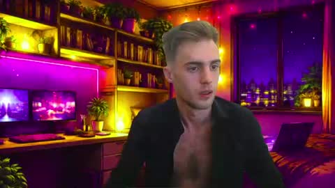 Hologram Guy online show from June 2026 03:47:01 PM