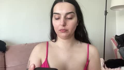 Jess online show from March 2026 08:57:02 PM