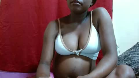 Justlhot online show from January 2025 11:00:02 AM