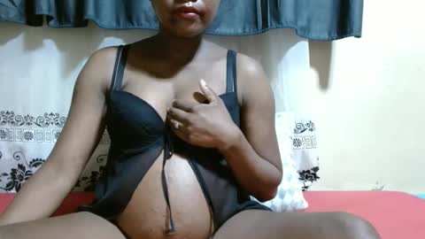 Justlhot online show from February 2025 01:33:01 AM