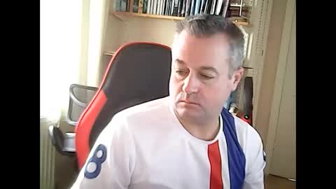 justmav online show from October 2025 09:10:01 AM