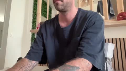 justmeandyou00 online show from February 2025 11:58:01 AM