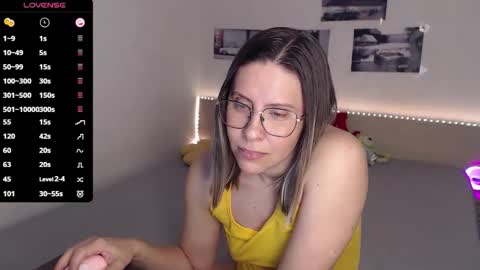 Julie online show from May 2026 03:51:02 PM
