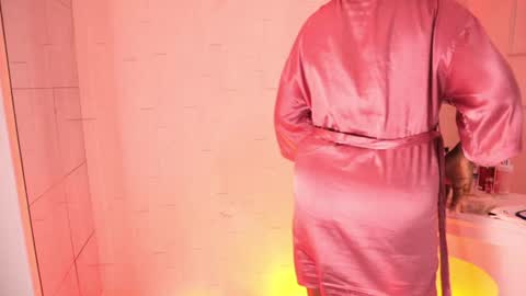 Snapshot of justnala_ chatting on January 2025 10:27:01 AM Nala online show from January 2025 10:27:01 AM