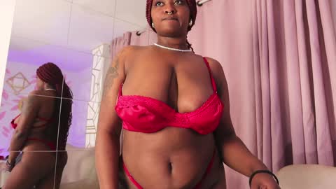 Snapshot of justnala_ chatting on February 2025 07:51:02 AM Nala online show from February 2025 07:51:02 AM