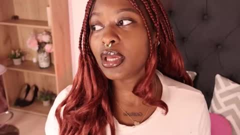 Snapshot of justnala_ chatting on November 2025 02:40:02 PM Nala online show from November 2025 02:40:02 PM