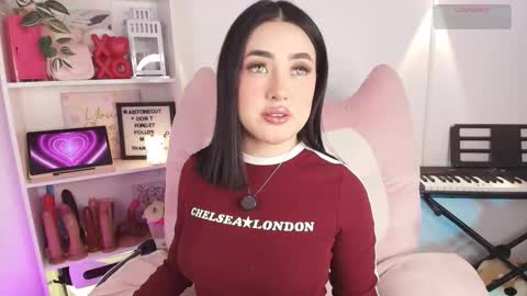 Snapshot of justonecute chatting on March 2026 03:32:01 AM Emy online show from March 2026 03:32:01 AM