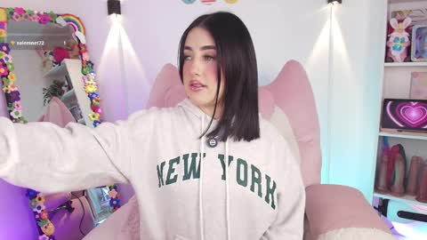 Snapshot of justonecute chatting on April 2026 11:48:01 PM Emy online show from April 2026 11:48:01 PM