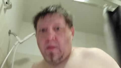 justsetfree online show from April 2026 06:03:02 PM