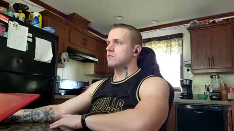 Snapshot of justus0624 chatting on June 2026 10:46:01 PM justus0624 online show from June 2026 10:46:01 PM