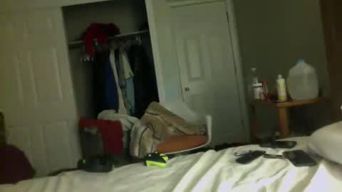 Snapshot of jwill10000 chatting on February 2026 11:02:02 AM J and Sugar snap pea online show from February 2026 11:02:02 AM