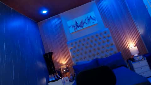 Jynx online show from December 2025 06:45:01 PM