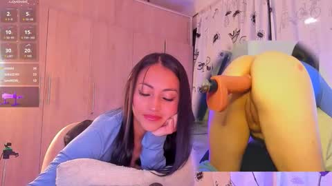  Karolin  online show from April 2026 12:48:02 AM