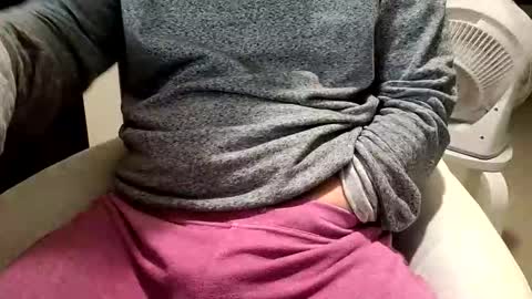 KI e697a5e69cac online show from October 2025 04:46:01 PM