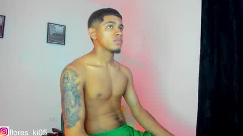 Snapshot of k_florez chatting on December 2025 01:33:02 AM k_florez online show from December 2025 01:33:02 AM