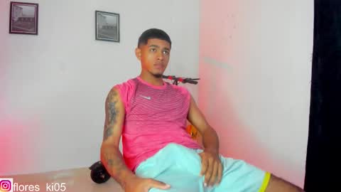 Snapshot of k_florez chatting on December 2025 07:43:02 PM k_florez online show from December 2025 07:43:02 PM