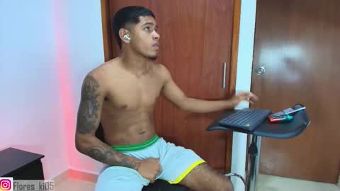 Snapshot of k_florez chatting on February 2026 09:10:02 AM k_florez online show from February 2026 09:10:02 AM