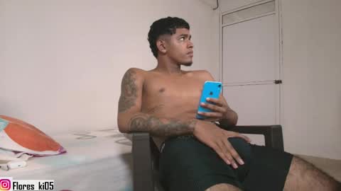 k_florez online show from May 2026 07:56:01 PM