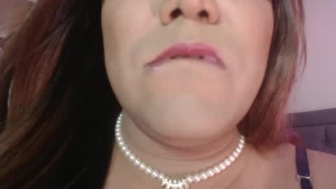 KIM  online show from November 2025 03:50:01 AM