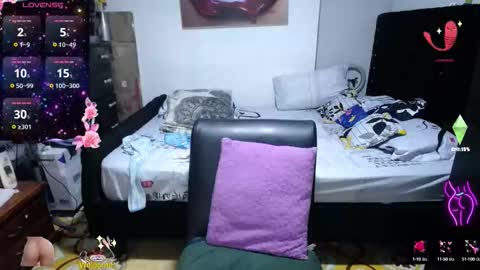 Karla online show from September 2025 06:32:02 PM