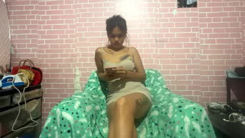 Emma online show from April 2026 02:36:01 PM