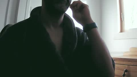 kaduraska online show from November 2025 04:27:02 PM