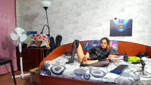 kagamitaiga2 online show from December 2025 03:02:01 AM