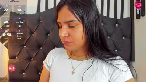 kagome01 online show from December 2024 12:25:02 PM