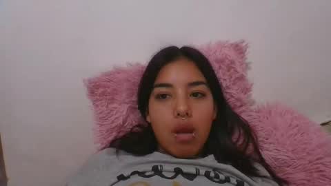 KAHELIINDEPENDENT MODEL online show from December 2024 03:16:02 AM