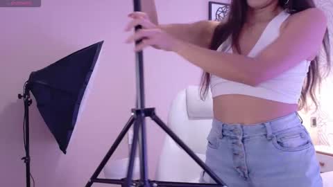 Snapshot of kai_falcon chatting on January 2026 07:17:01 PM KaiLy online show from January 2026 07:17:01 PM