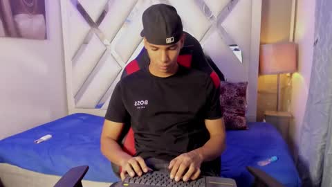 Snapshot of kai_storm7 chatting on December 2025 03:11:02 AM KAI online show from December 2025 03:11:02 AM