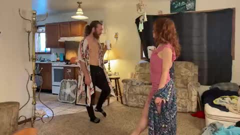 Kaiku77 online show from February 2026 06:14:01 PM